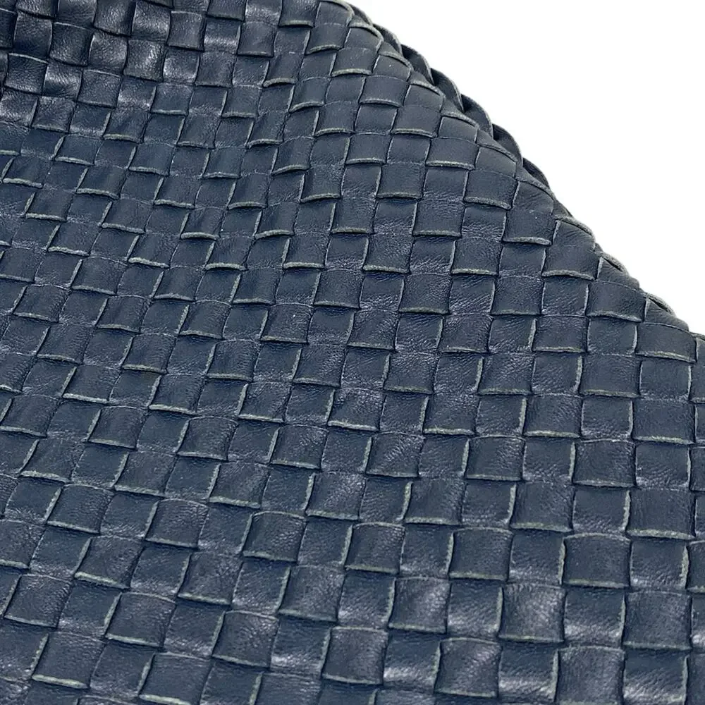 Bottega Veneta Intrecciato Shoulder Bag 181140